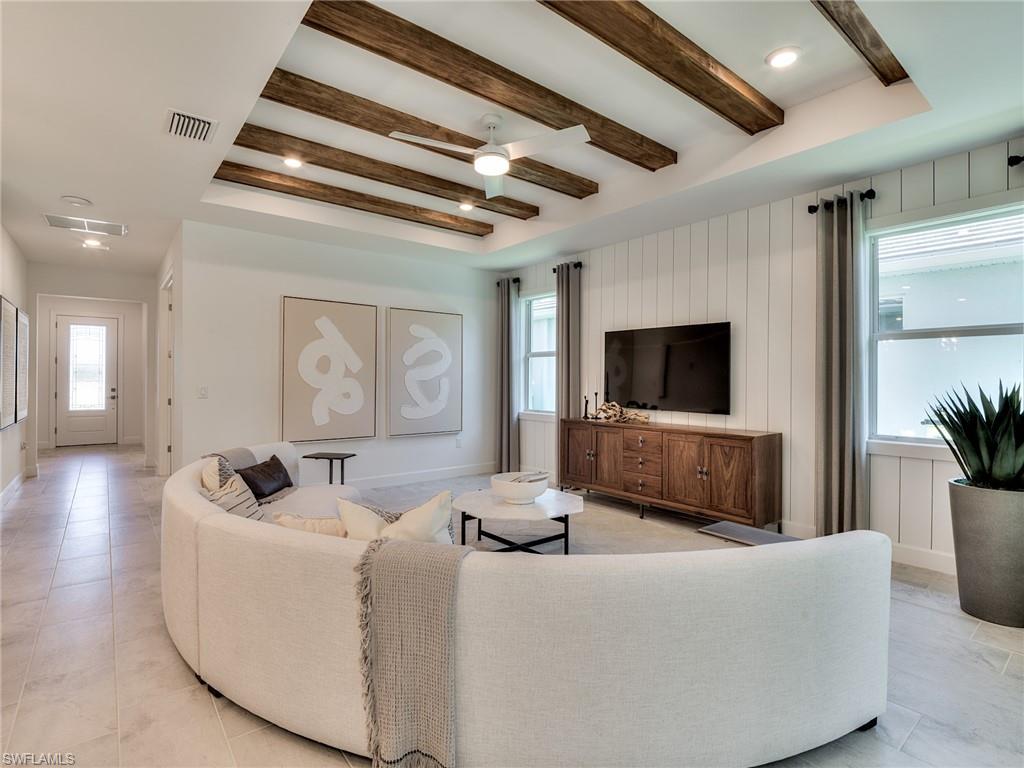 DEL WEBB OAK CREEK - Residential