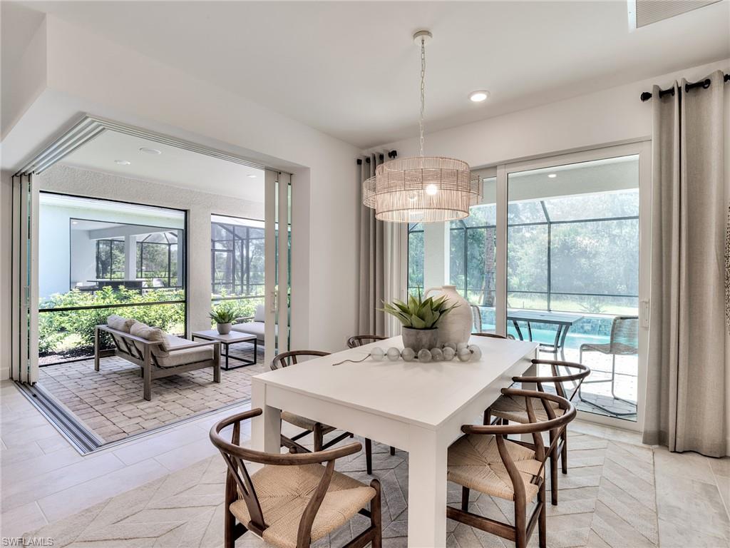 DEL WEBB OAK CREEK - Residential