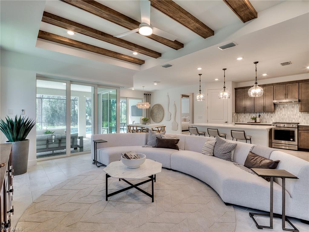 DEL WEBB OAK CREEK - Residential