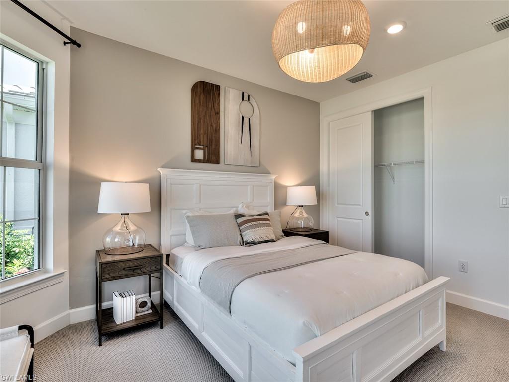 DEL WEBB OAK CREEK - Residential