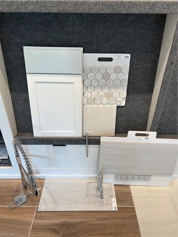 DEL WEBB OAK CREEK - Residential