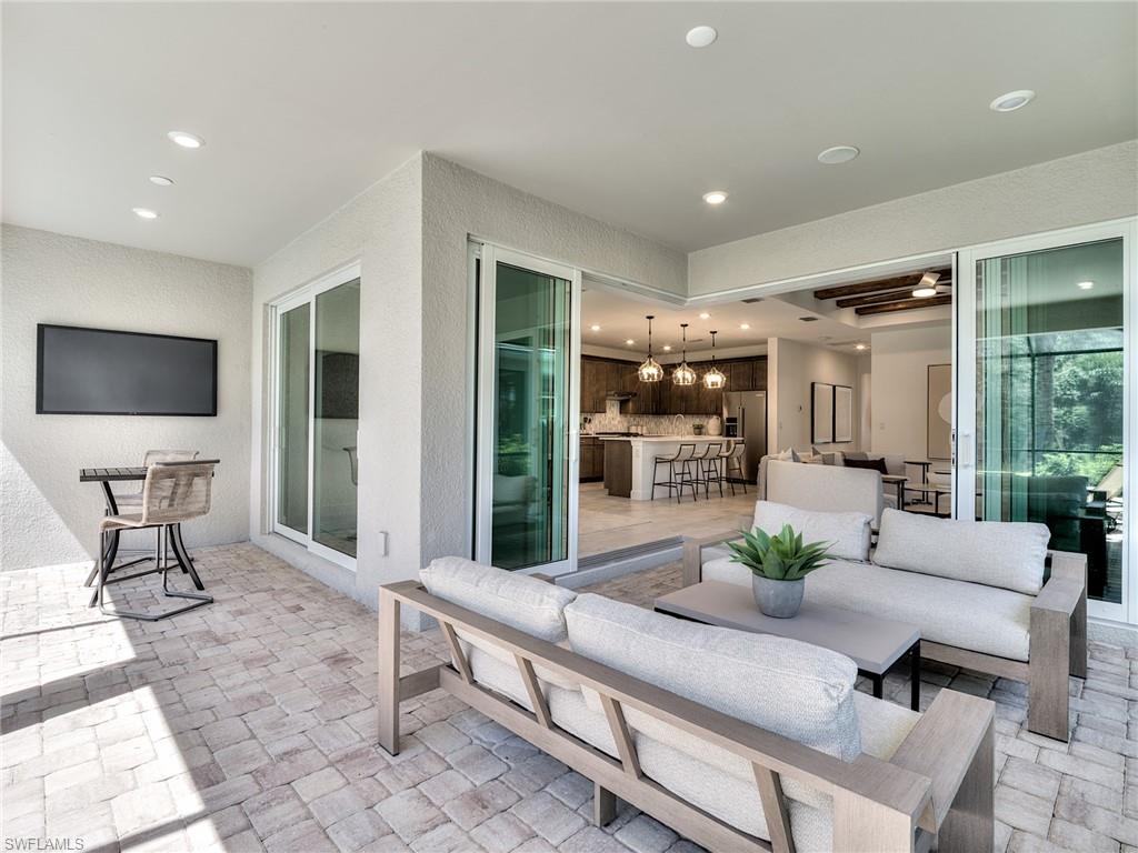DEL WEBB OAK CREEK - Residential