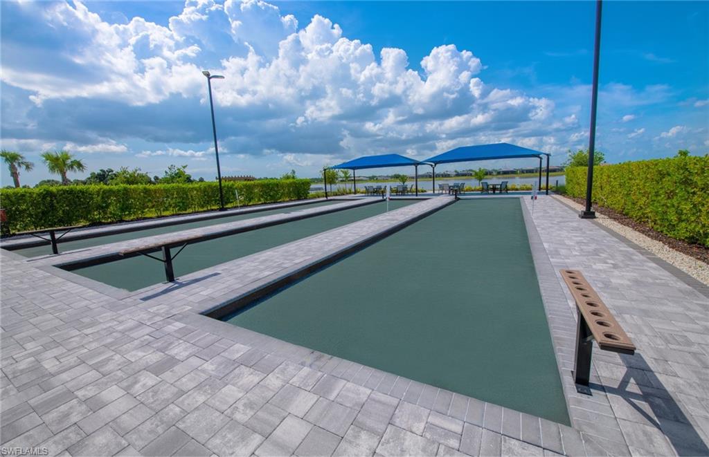 DEL WEBB OAK CREEK - Residential