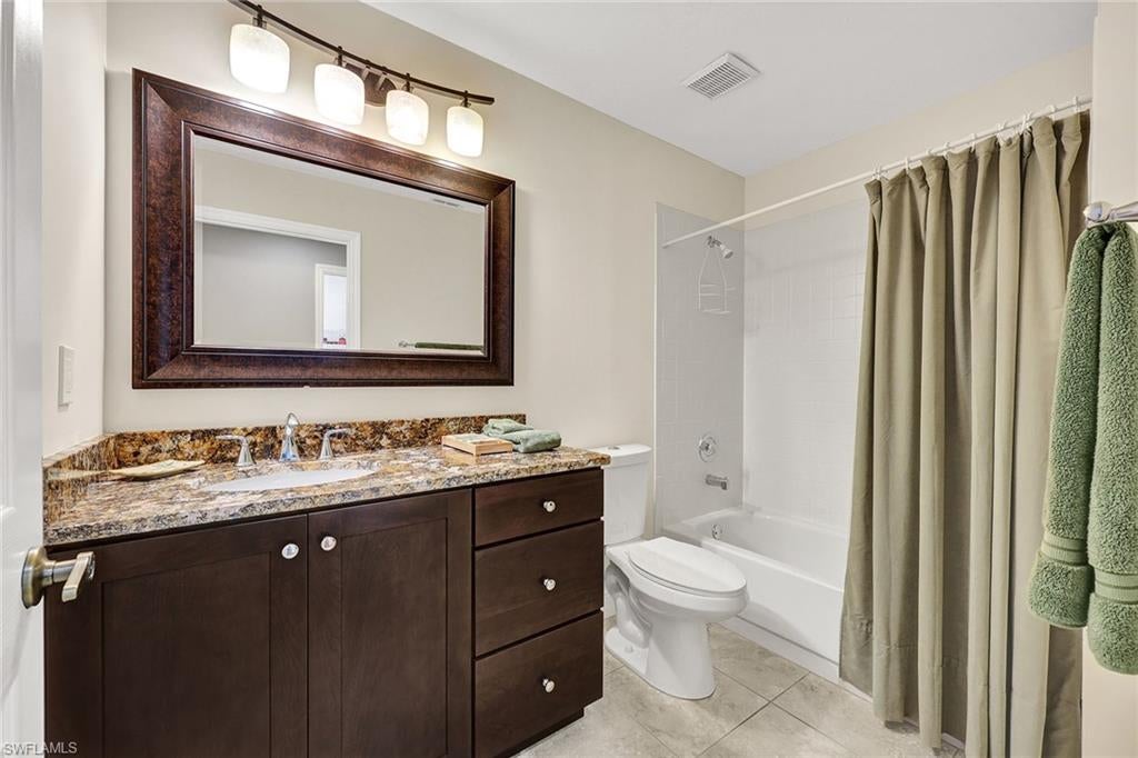 LAKEMONT COVE - Residential