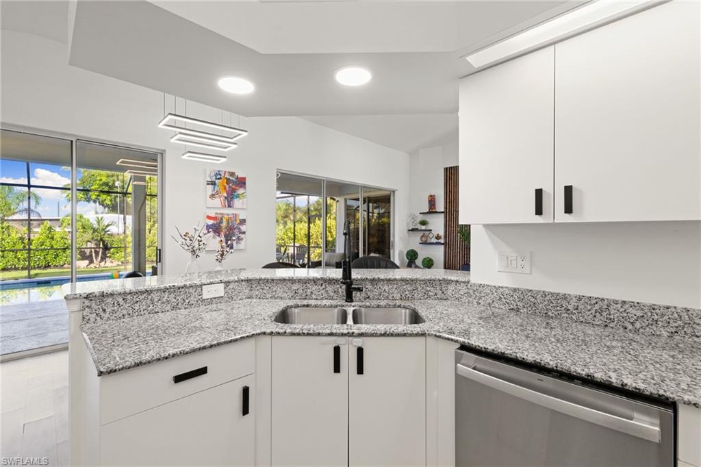 BERKSHIRE LAKES - Residential