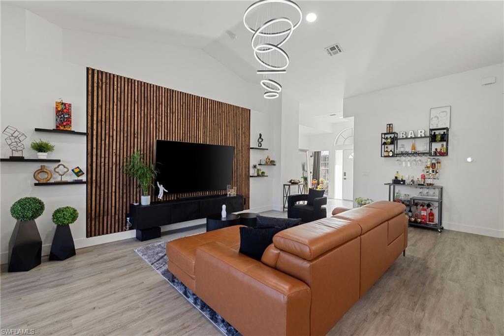 BERKSHIRE LAKES - Residential