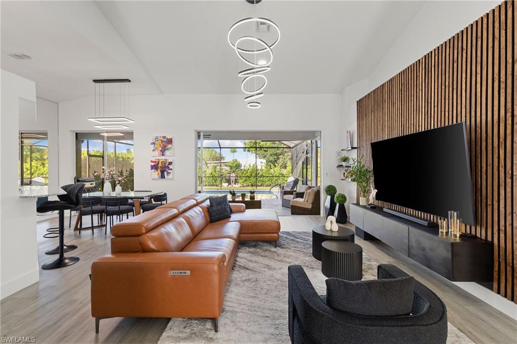 BERKSHIRE LAKES - Residential