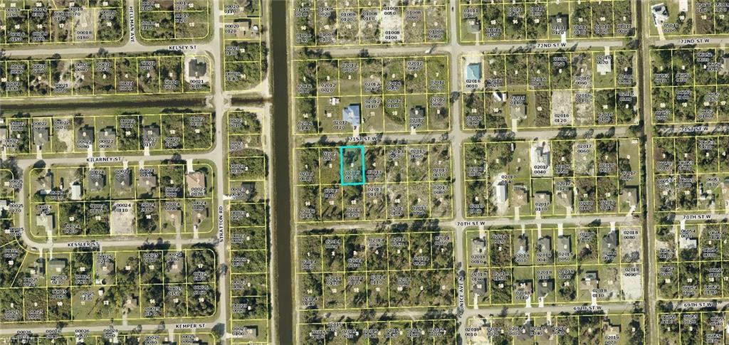 Wonderful Buildable Lot in the growing Lehigh Acres area. Don’t miss the opportunity to build your home or investment property in this city.
Close to everything: the Southwest International Airport, I-75 and 82, the beautiful beaches of Fort Myers Beach, and Sanibel and Captiva Islands. Takes minutes to go to the downtown. And if you want to build a large home and want enough space for a pool, a children's play area, plenty of parking, and your own garden, then buy the lot next door. The seller can sell the two adjacent lots as a package. Hurry, because at this price and the opportunity to purchase two adjoining lots, they won't last long on the market.