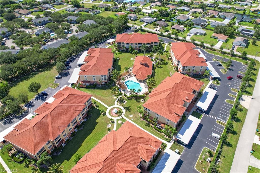 VAN LOON COMMONS - Residential