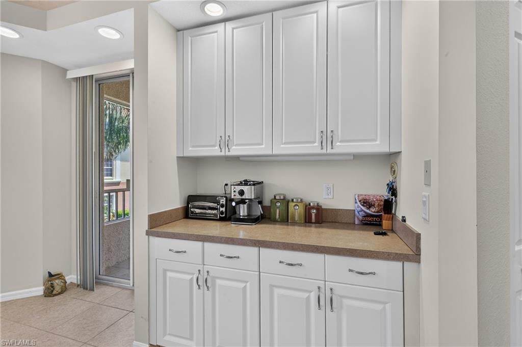 VAN LOON COMMONS - Residential