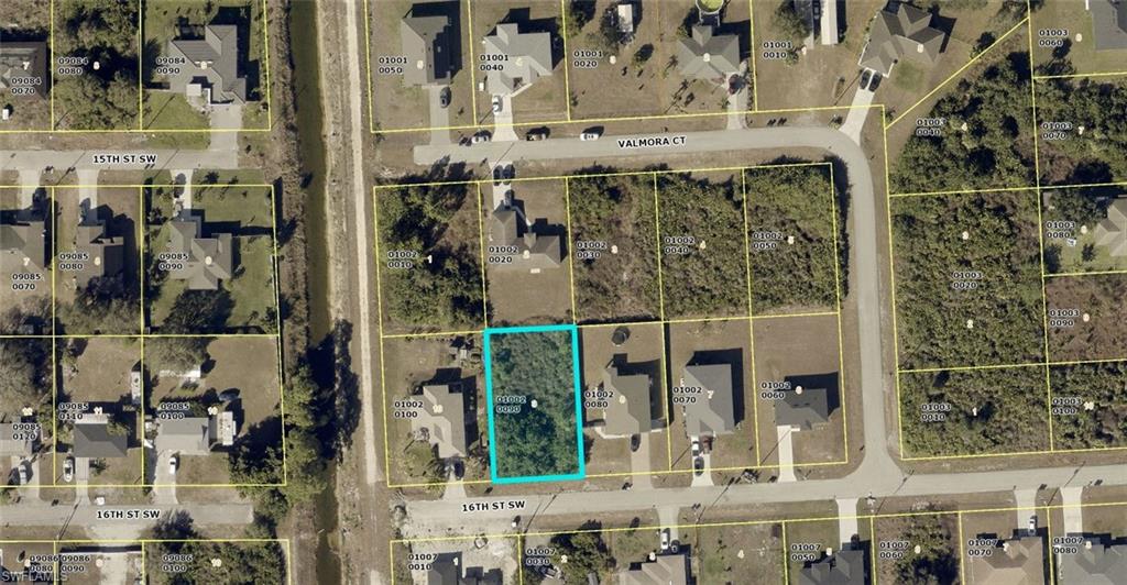 LEHIGH ACRES - Land