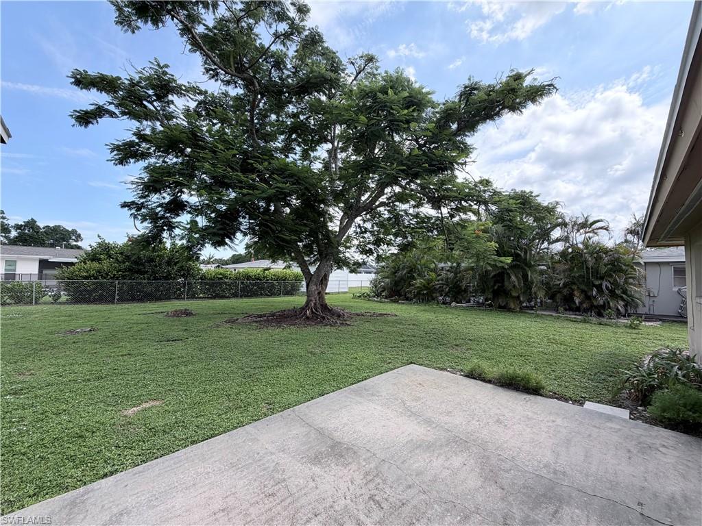 CYPRESS LAKE COUNTRY CLUB ESTATES - Residential