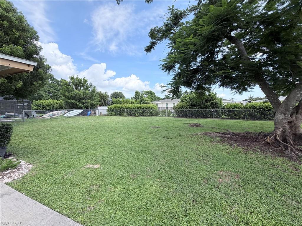 CYPRESS LAKE COUNTRY CLUB ESTATES - Residential