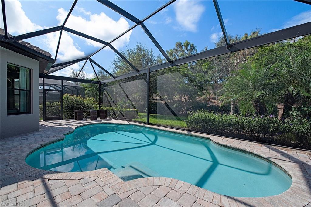 PEBBLE POINTE - Residential
