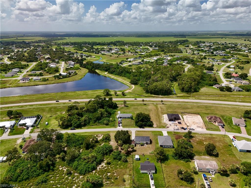 PORT LABELLE - Land