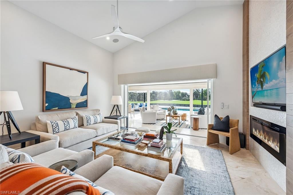 EAGLE CREEK - Residential
