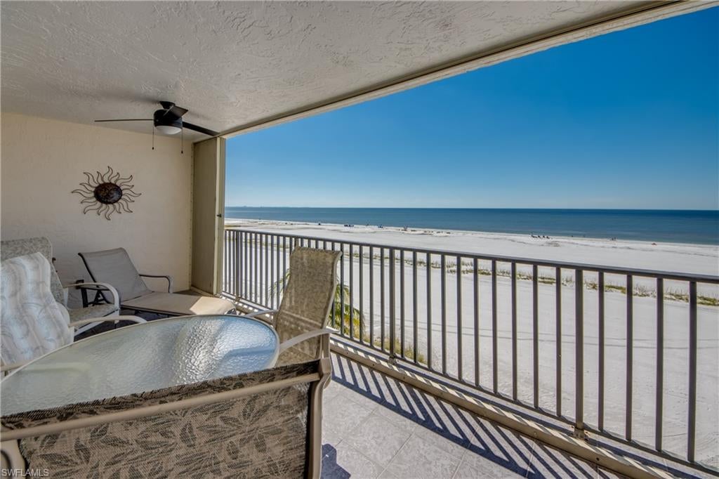 PELICAN WATCH - Residential