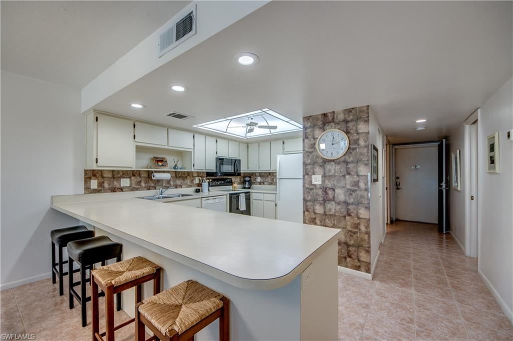 PELICAN WATCH - Residential