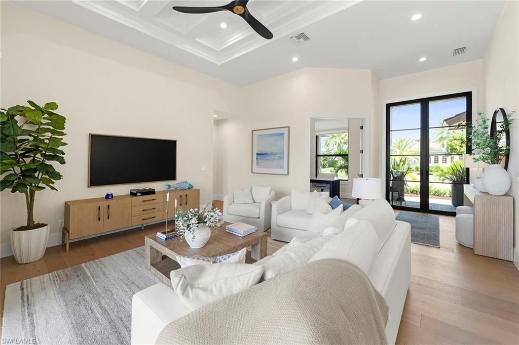 MARCO ISLAND - Residential