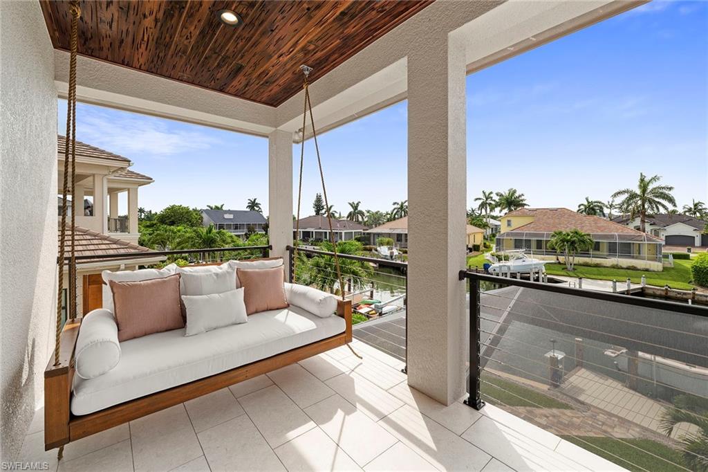 MARCO ISLAND - Residential