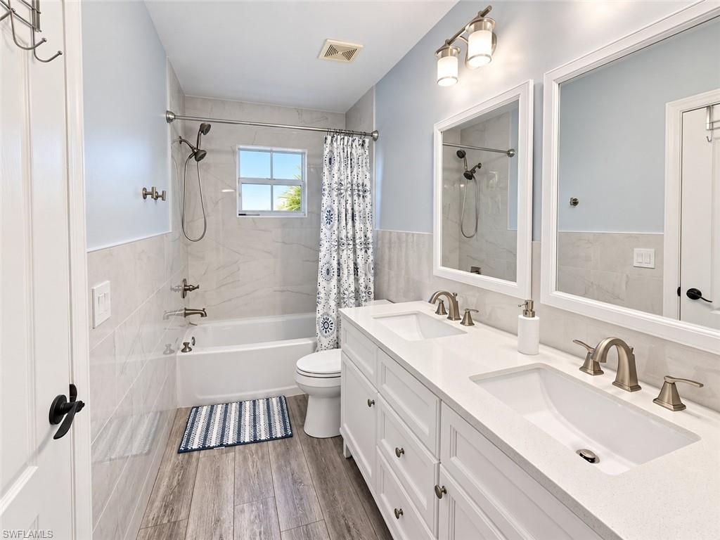 OLYMPIA POINTE - Residential