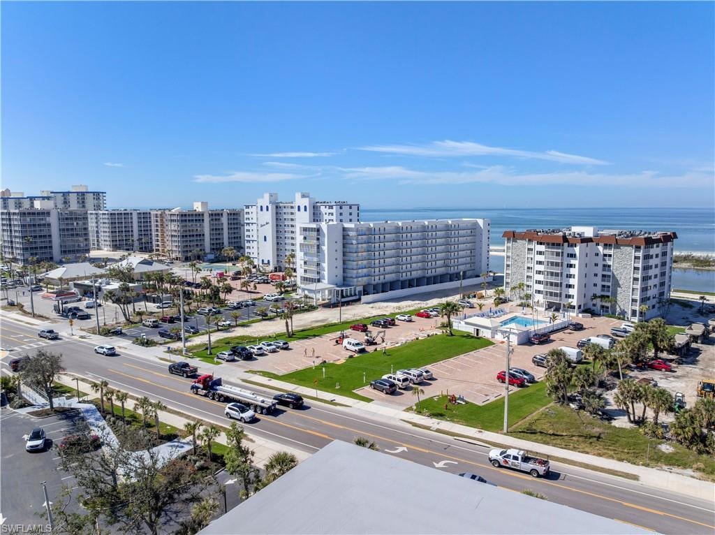 ESTERO COVE CONDO - Residential
