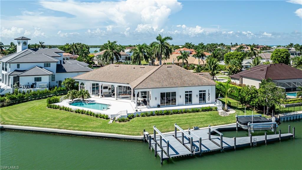 ESTATES - Residential