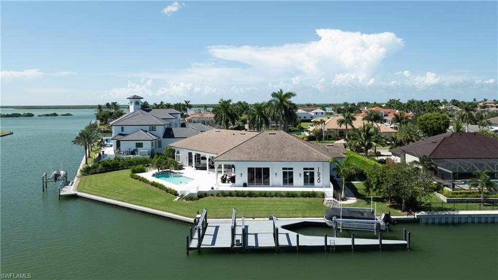 ESTATES - Residential