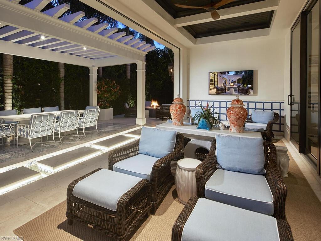 OLDE NAPLES - Residential