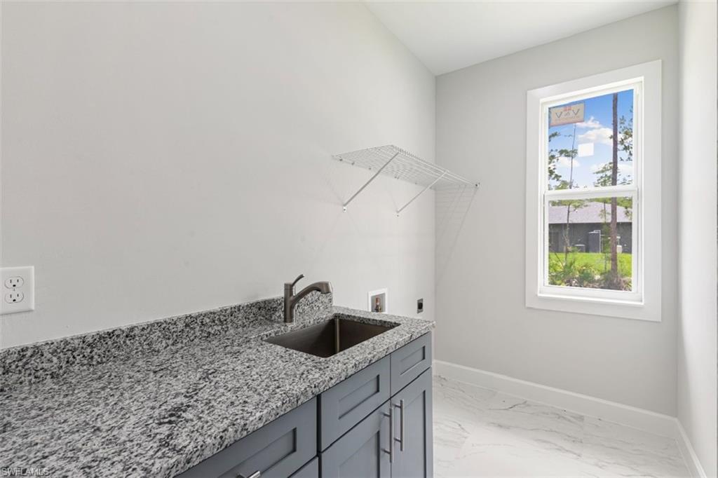 GOLDEN GATE ESTATES - Residential Lease