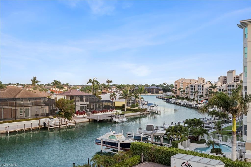 TROPICAL ISLE - Residential