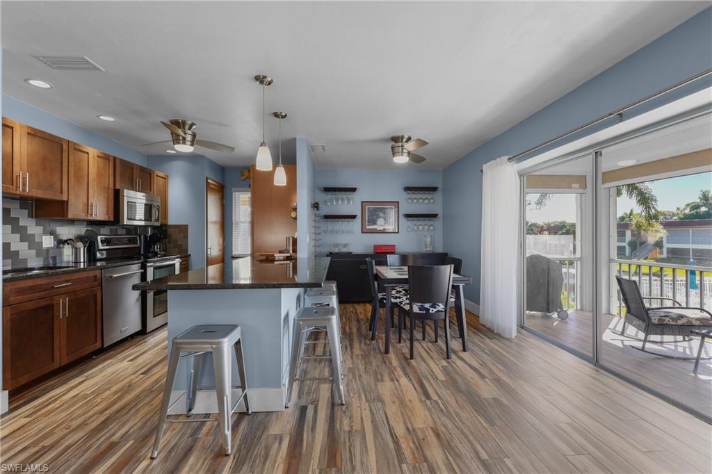 HARBOR LAKES OF NAPLES - Residential