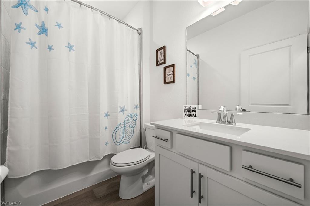 TUCKERS COVE - Residential