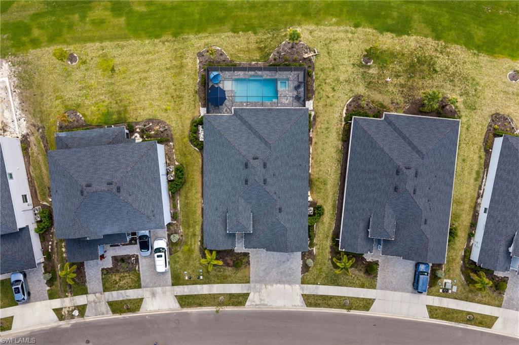 TUCKERS COVE - Residential