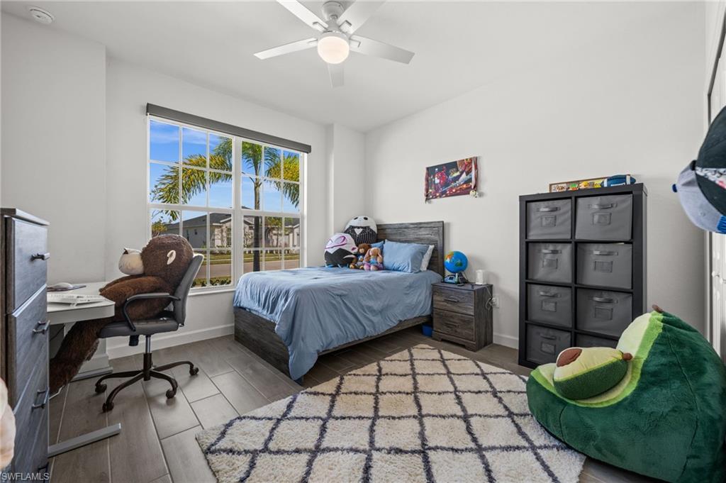 TUCKERS COVE - Residential
