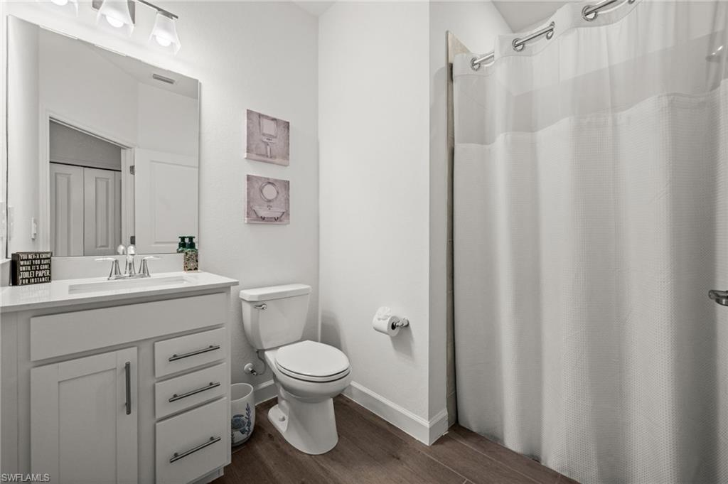 TUCKERS COVE - Residential