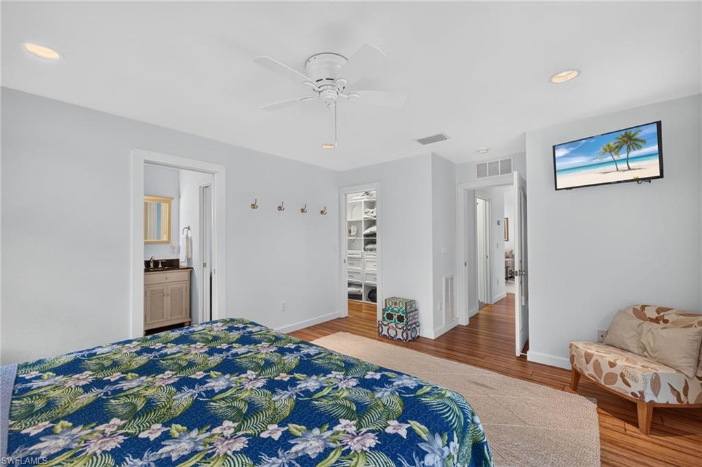 SANIBEL SHORES - Residential
