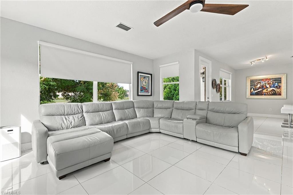 VALENCIA COUNTRY CLUB - Residential
