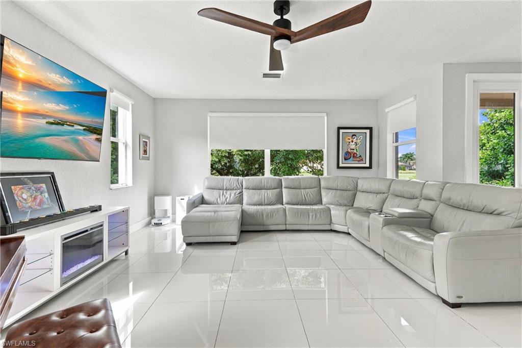 VALENCIA COUNTRY CLUB - Residential