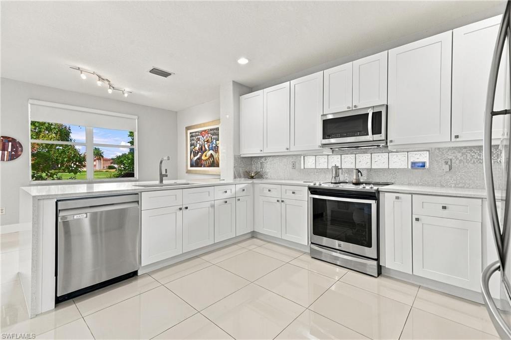 VALENCIA COUNTRY CLUB - Residential