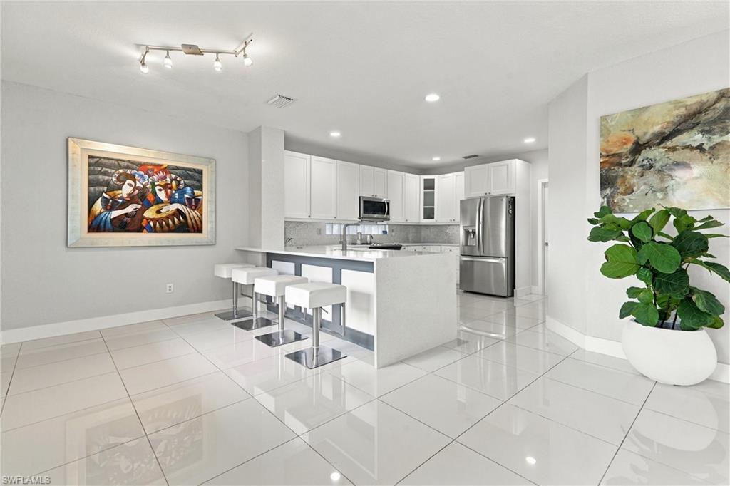 VALENCIA COUNTRY CLUB - Residential