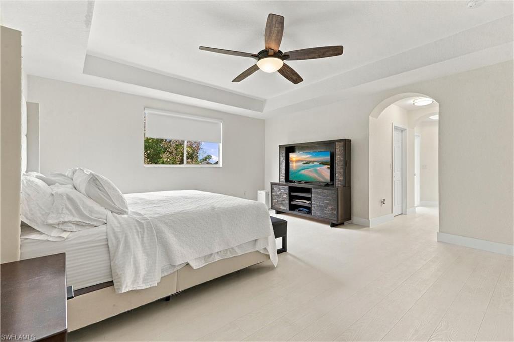 VALENCIA COUNTRY CLUB - Residential