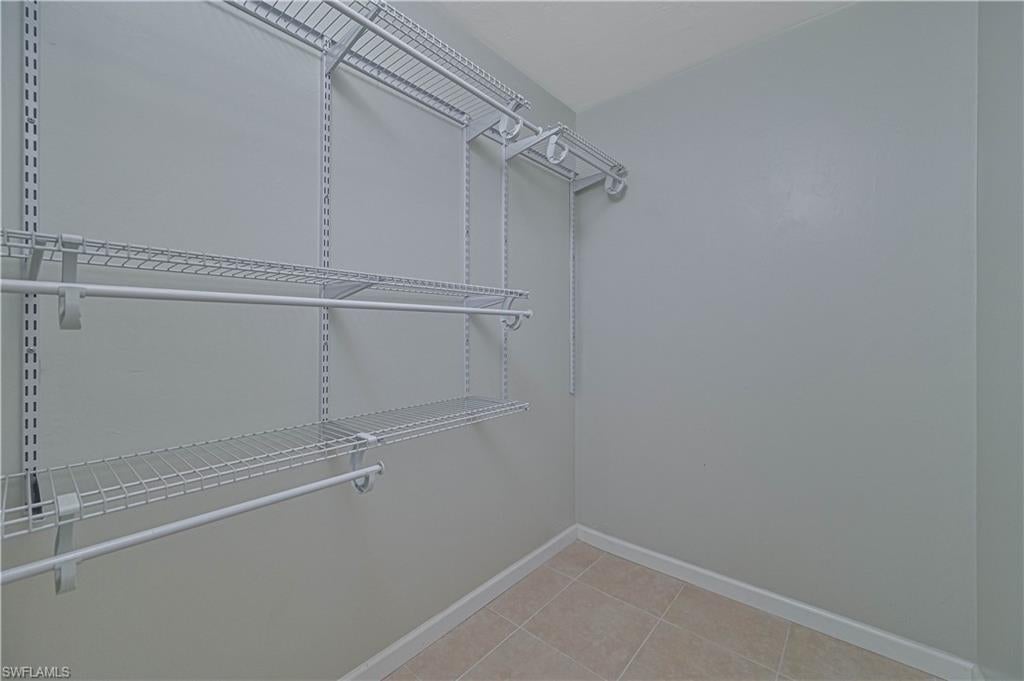 FORT MYERS SHORES - Residential