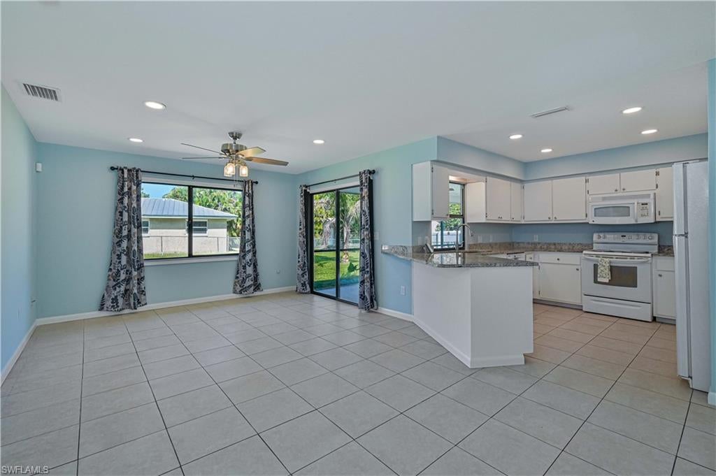 FORT MYERS SHORES - Residential