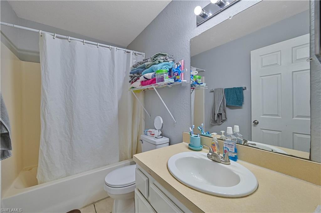 LEHIGH ACRES - Residential Income