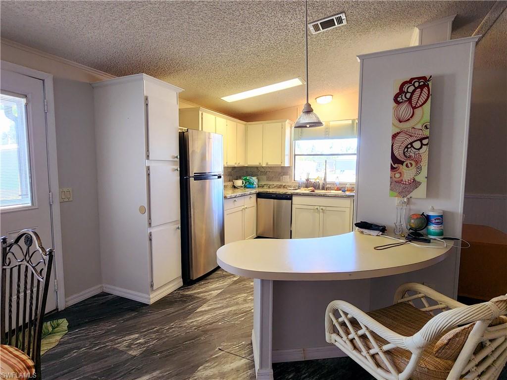 PINE ISLAND COVE - Residential