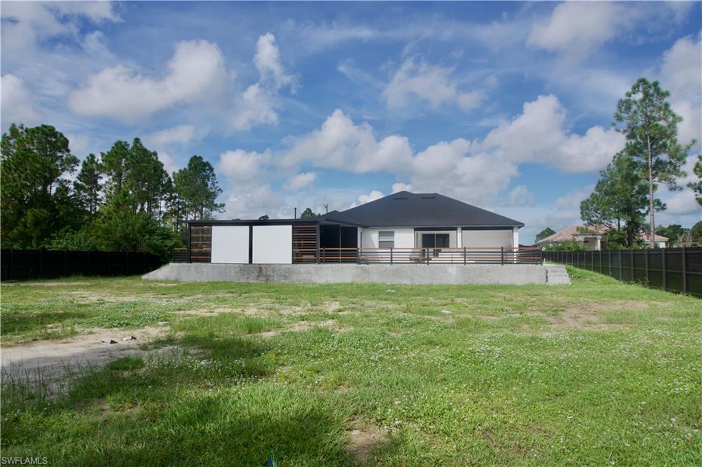 LEHIGH ACRES - Residential