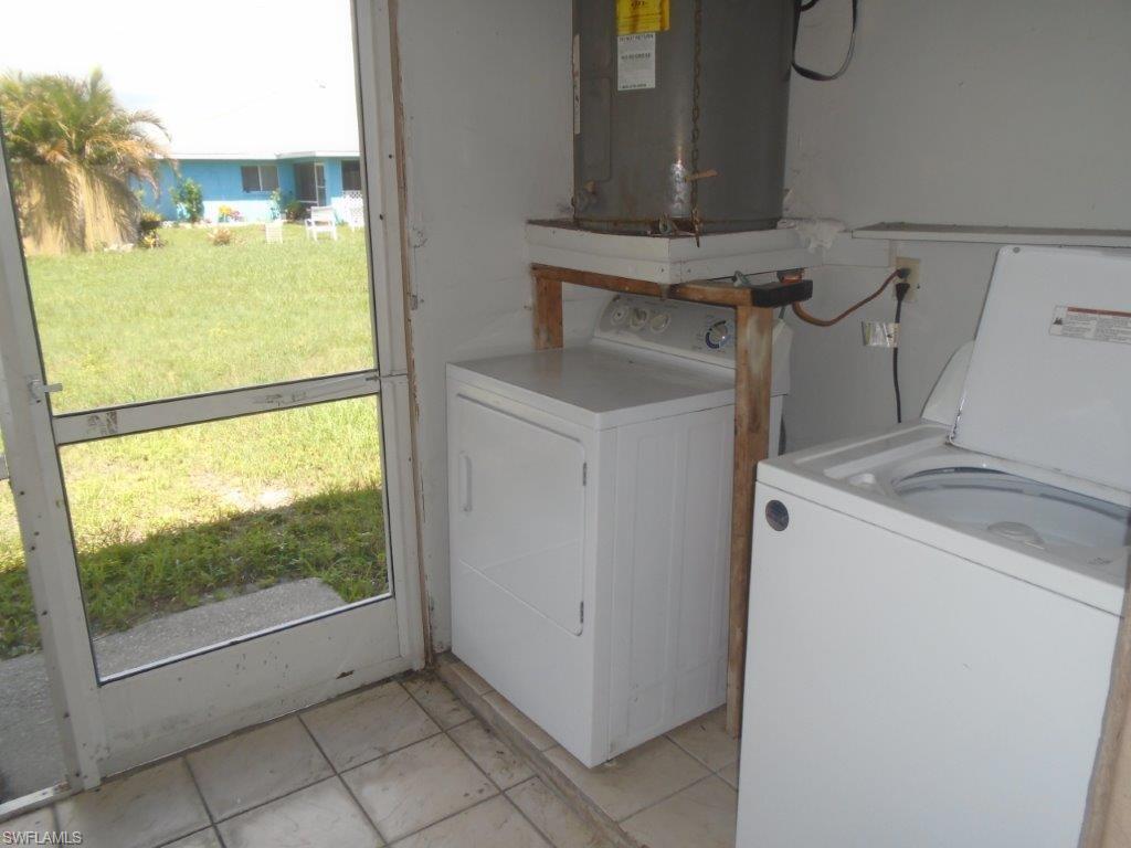 CAPE CORAL - Residential Lease