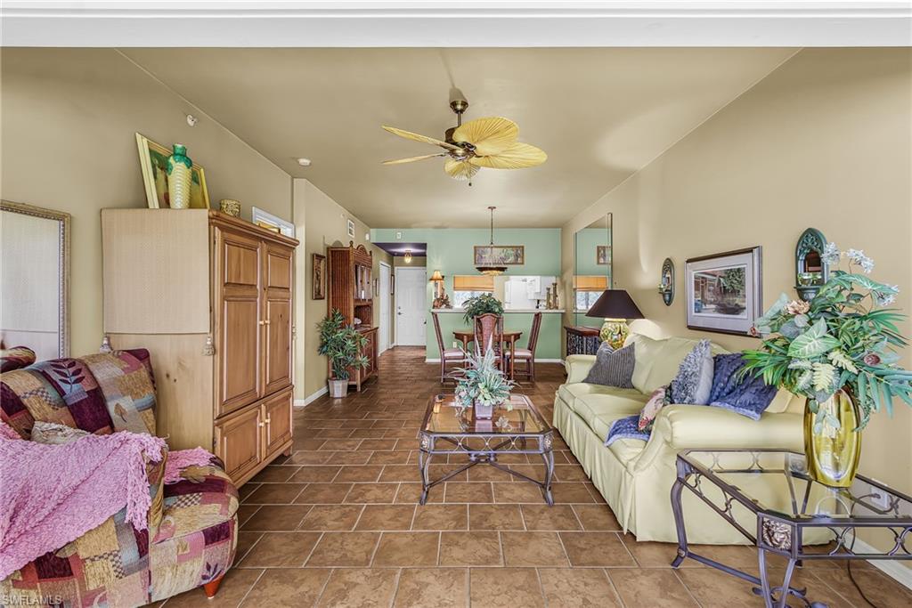 GOLFVIEW GOLF & RACQUET CLUB - Residential