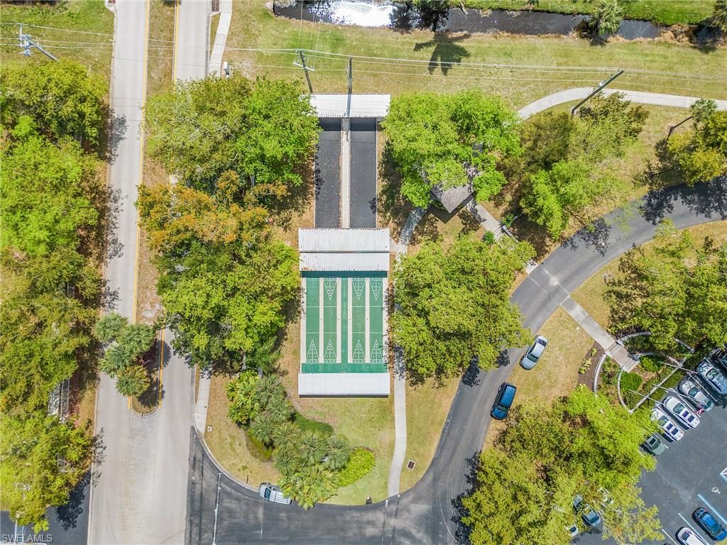GOLFVIEW GOLF & RACQUET CLUB - Residential